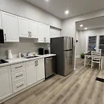 Entire Elegant Chateau 3 Beds 2 Parking